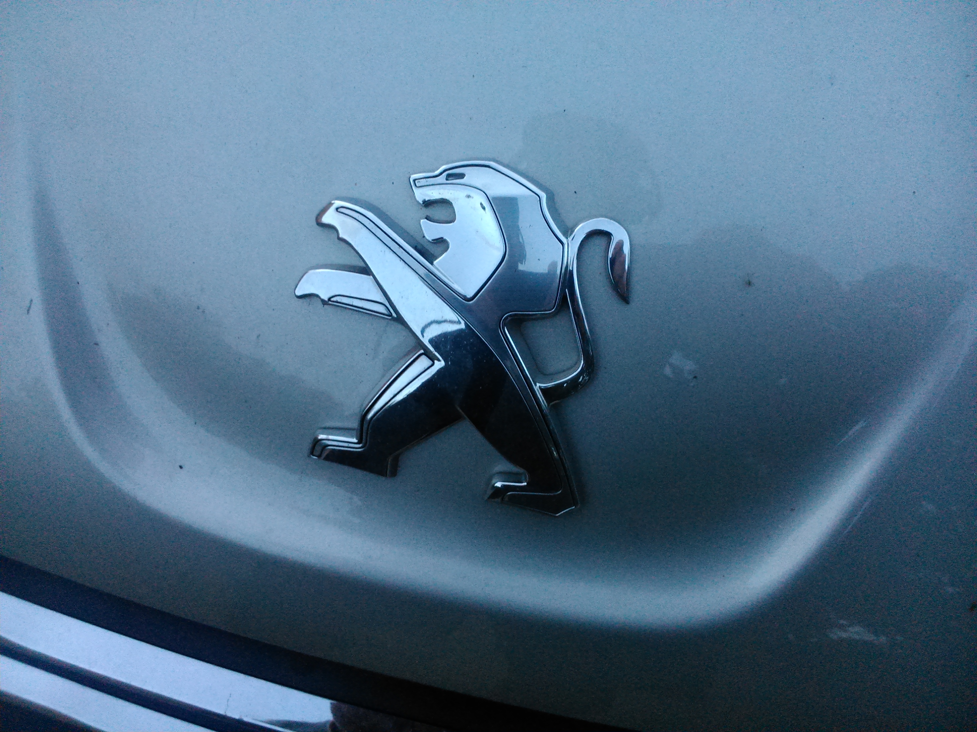 Peugeot авто новости